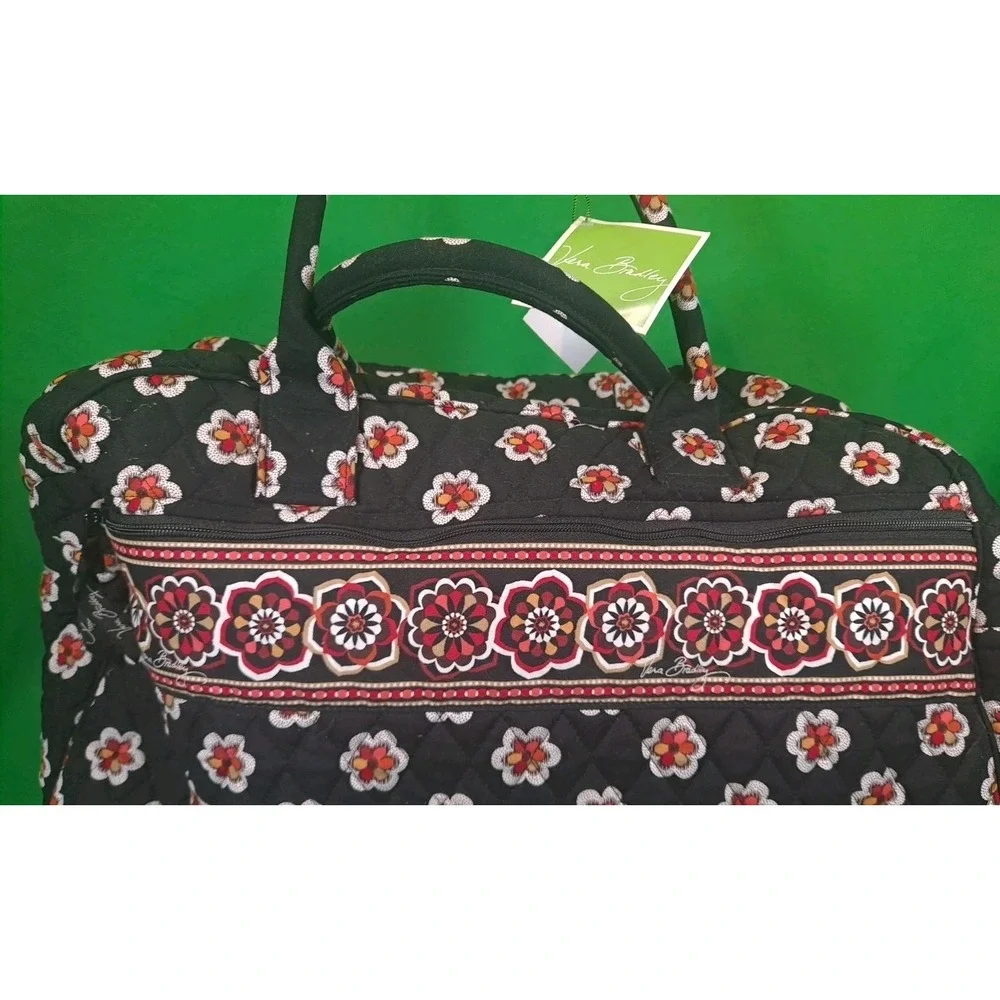 NWT Vera Bradley Vintage Retired Black Pirouette Travel Weekend Diaper Bag Quilt - Picture 4 of 15